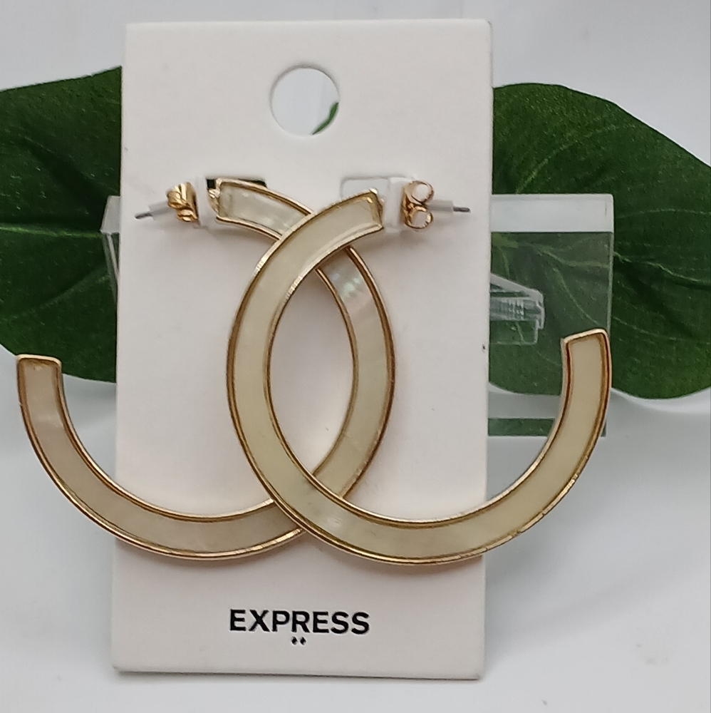 Pearlized Crescent Gold Hoop Earrings Classic Designer Vibes NWT